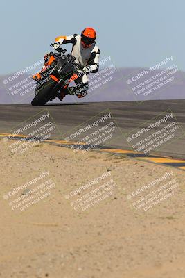 media/Sep-25-2023-Moto Forza (Mon) [[81ffa65e0a]]/A Group/Session 2 (Turns 9 and 10)/